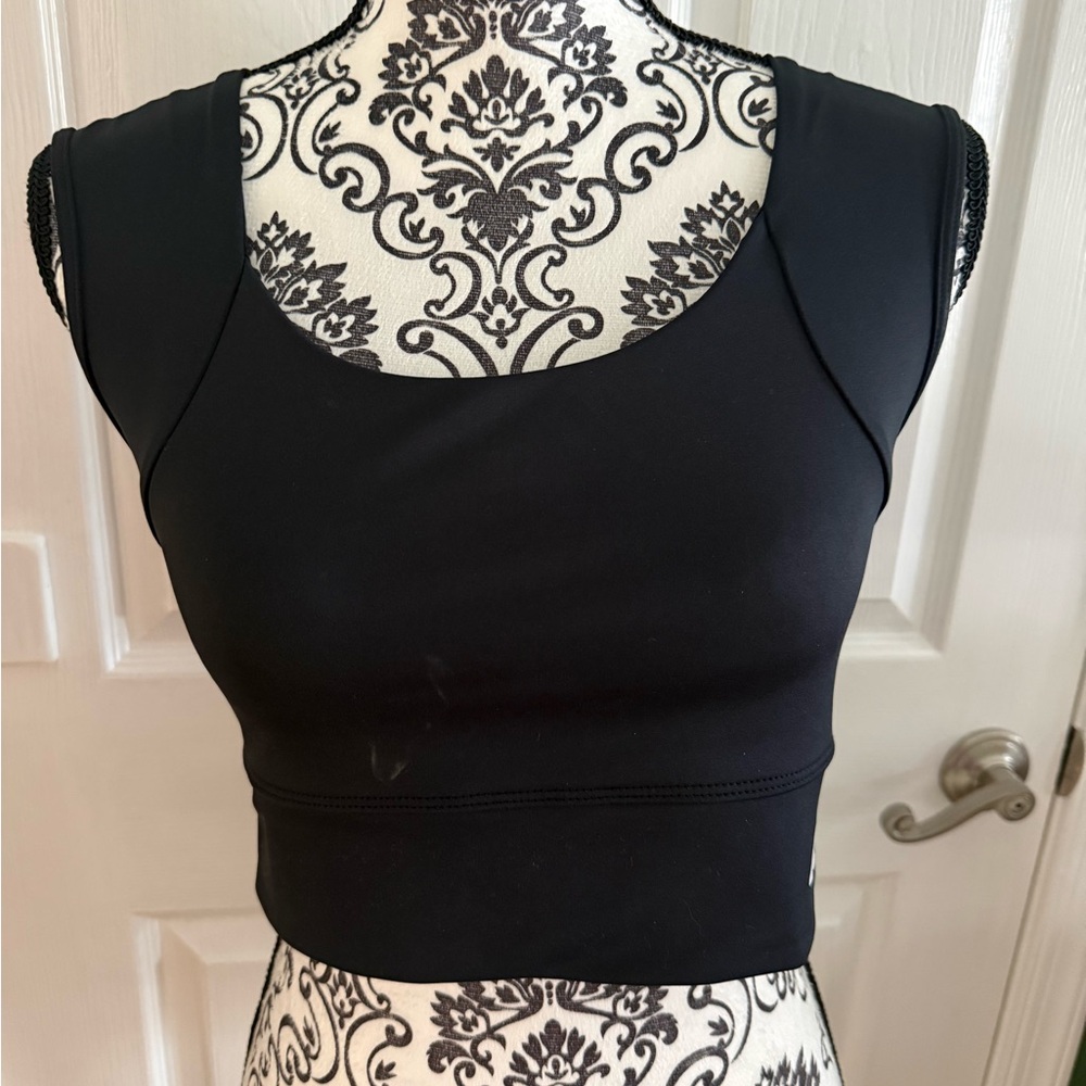 Forme Posture-Correcting Crop Tank Bra – Black | Size XL (Tag Cut)